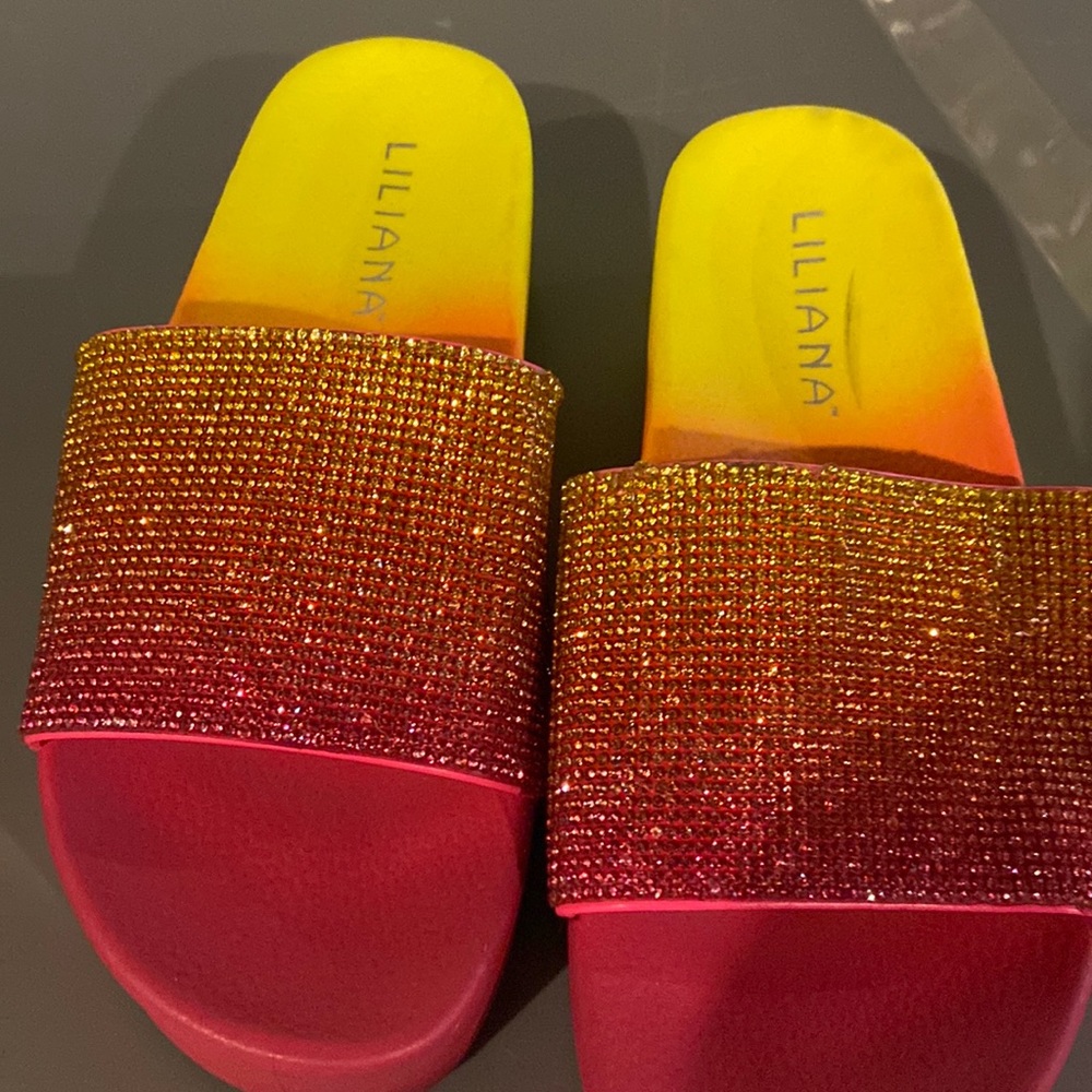 Colored slides size 7